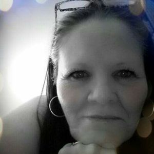 Meet your Posher, Leann